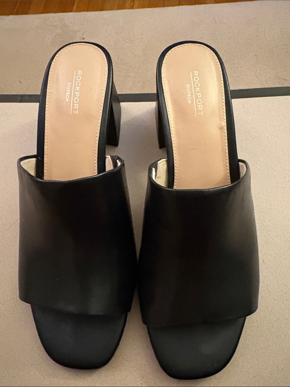 Rockport Black Slip-On Leather Block Heel Sandals